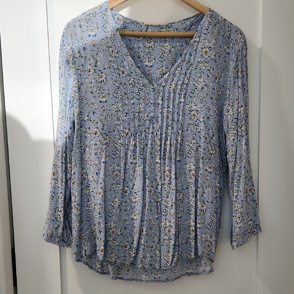 Fun 2 Fun Silver Pleated Blouse